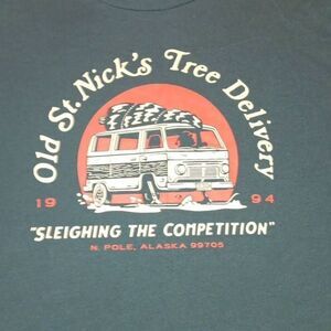 Old St. Nick's Tree Delivery Tee Size Large  Christmas Tshirt  Brand Old Navy  C